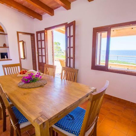 Beautiful Private Villa On The Sea Сантаньї Екстер'єр фото