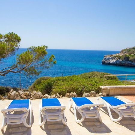 Beautiful Private Villa On The Sea Сантаньї Екстер'єр фото