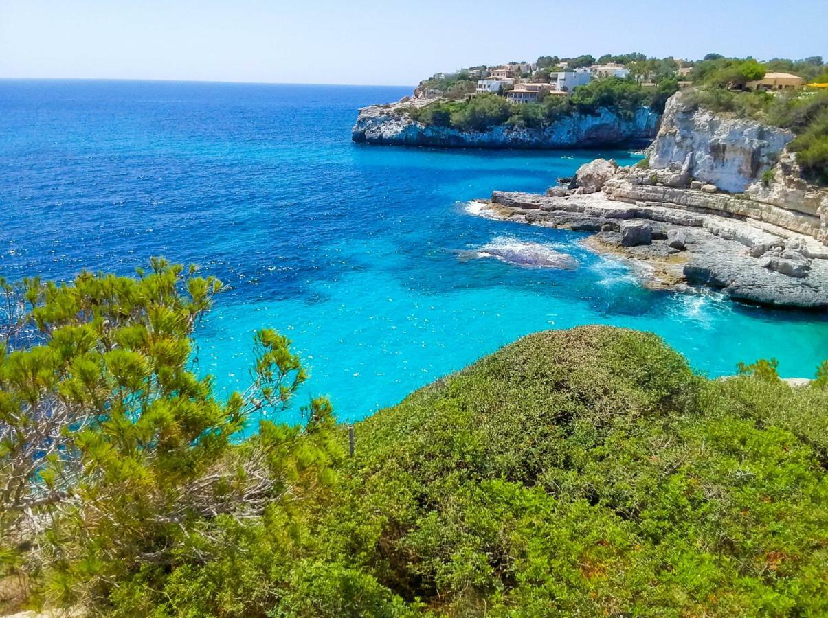 Beautiful Private Villa On The Sea Сантаньї Екстер'єр фото